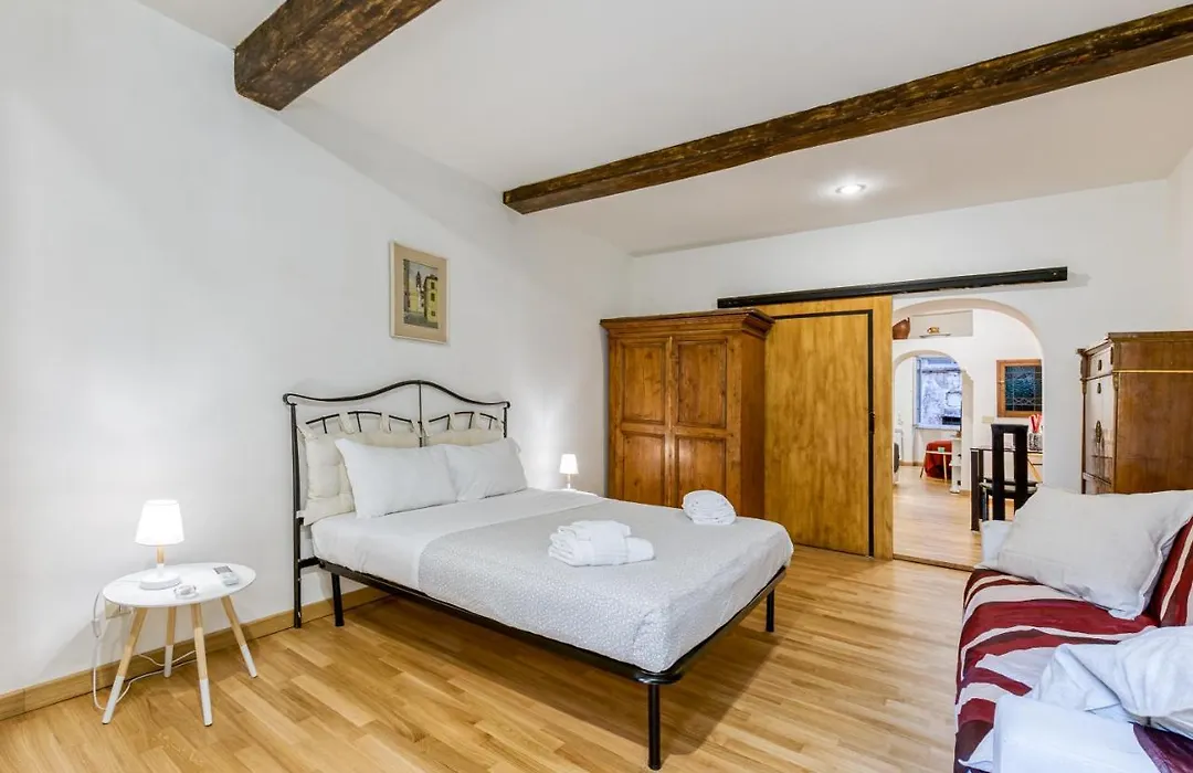 Deluxe Apartment - Campo Dei Fiori-1