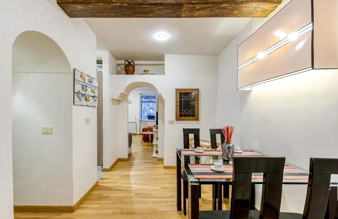 Deluxe Apartment - Campo Dei Fiori-1
