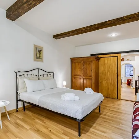 Deluxe Apartment - Campo Dei Fiori-3