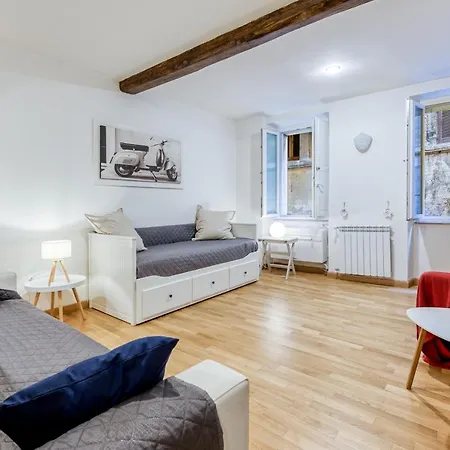 Deluxe Apartment - Campo Dei Fiori-2